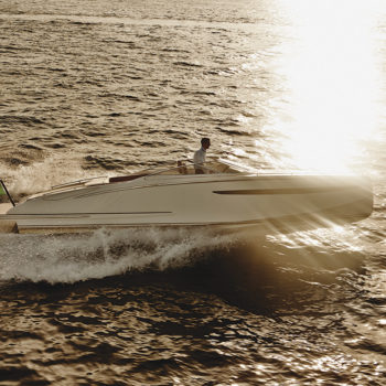 ICYACHT103